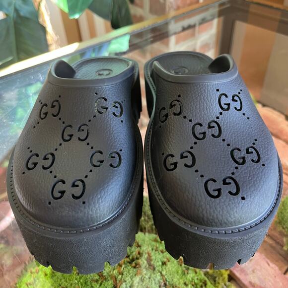 GUCCI Perforated G Black Rubber Platforms SZ 36 - Picture 5 of 6